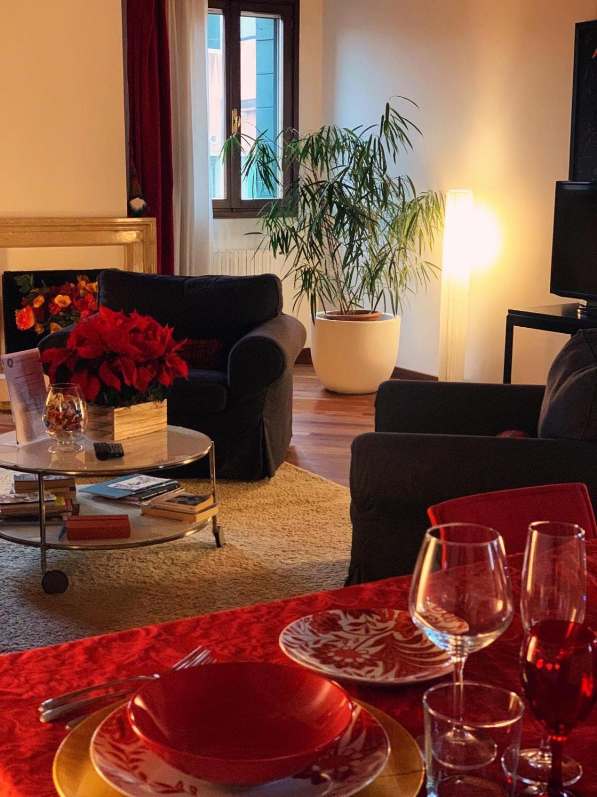 Elegant Terrace Apartment Near Piazza San Marco Last Floor No Lift Venecia Exterior foto