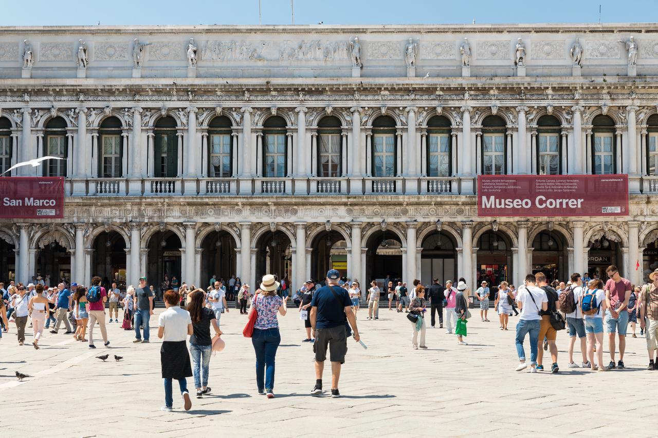 Elegant Terrace Apartment Near Piazza San Marco Last Floor No Lift Venecia Exterior foto
