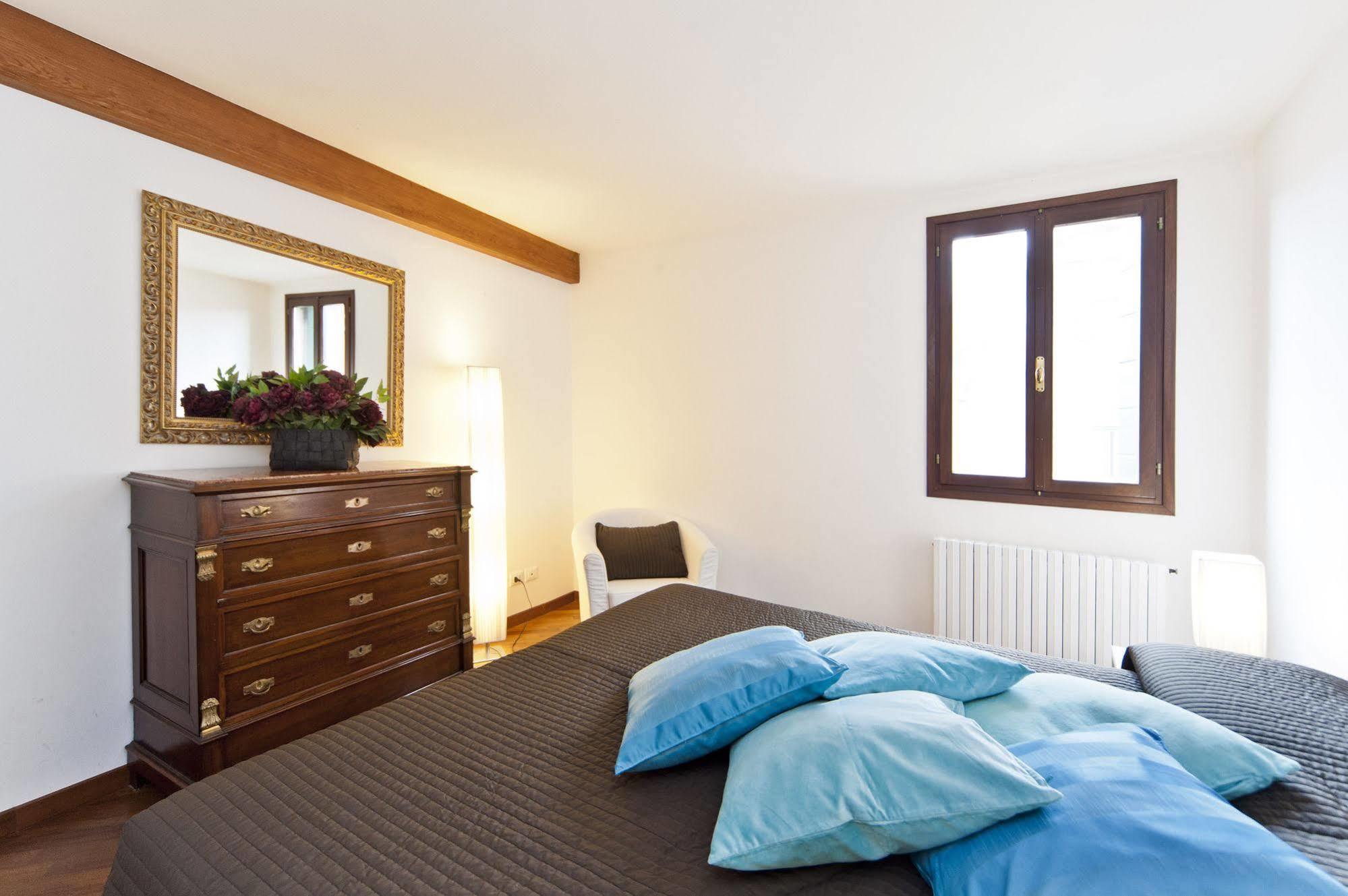 Elegant Terrace Apartment Near Piazza San Marco Last Floor No Lift Venecia Exterior foto