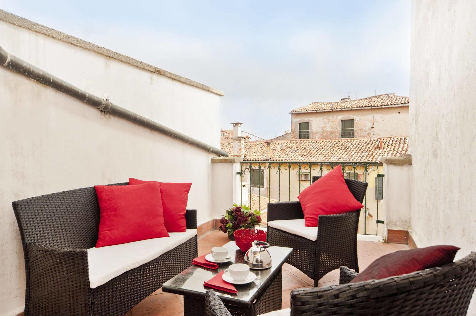 Elegant Terrace Apartment Near Piazza San Marco Last Floor No Lift Venecia Exterior foto